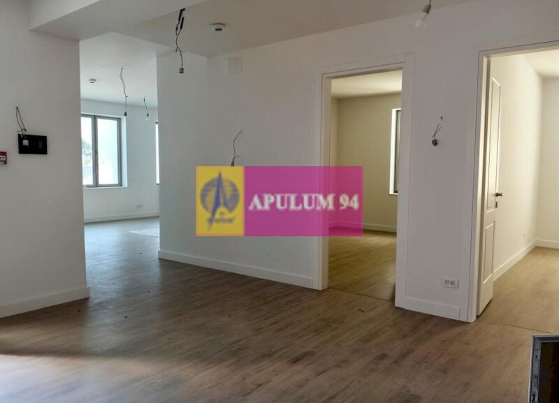 Apartament 83 mp - Cartierul Armenesc, parter